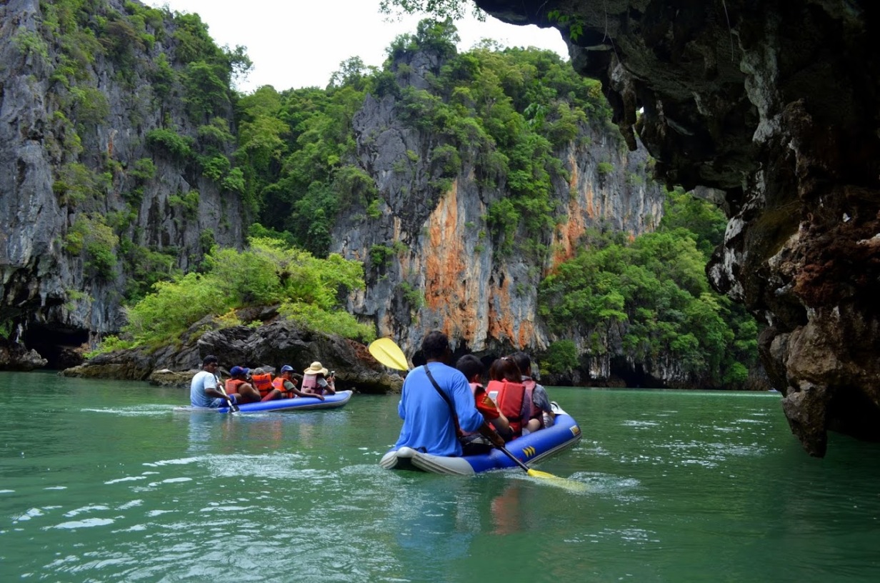 Sea Kayaking in Phang Nga Bay – The wide-eyed gal!